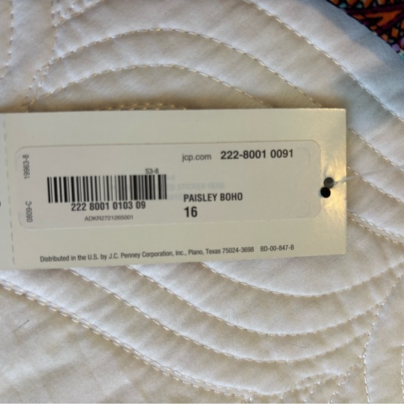 NWT Nicole Miller, Paisley cold shoulder, size 18 dress. Classic, Bohemian, Chic - Picture 5 of 7